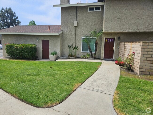 Townhouse - 4195 Kingsley St Rental