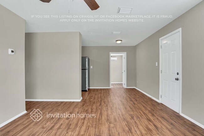 Photo - 3307 W South St