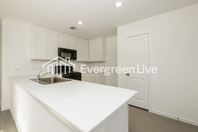 Photo - 12528 Huntington Rdg Wy