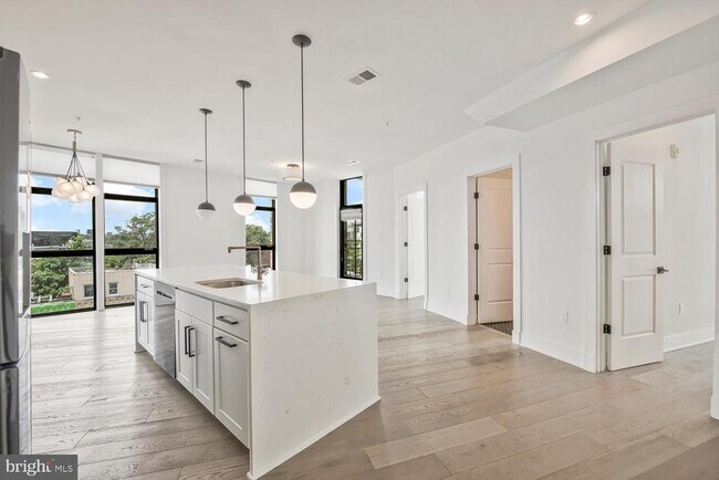 Photo - 1402 H St NE Apartment Unit 401