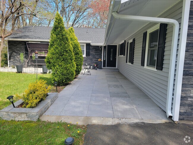 Building Photo - 40 Prayer Spring Rd Rental
