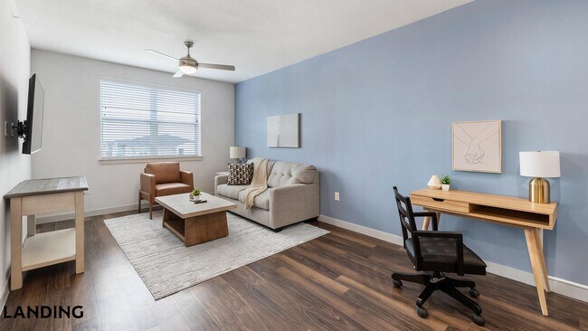 Photo - 255 Williamsburg Pkwy Unit D306