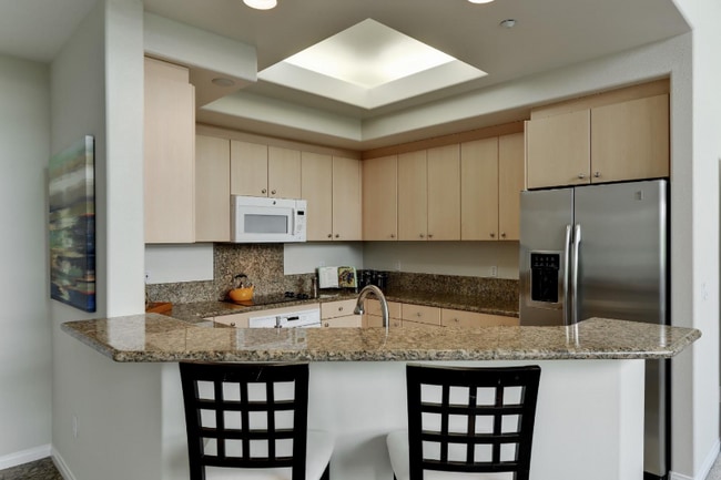 Photo - 130 E San Fernando St Unidad PH24