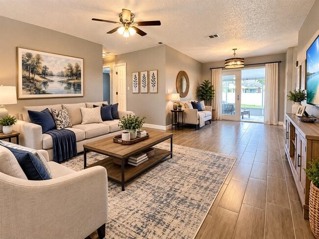 2107 E Atmore Cir