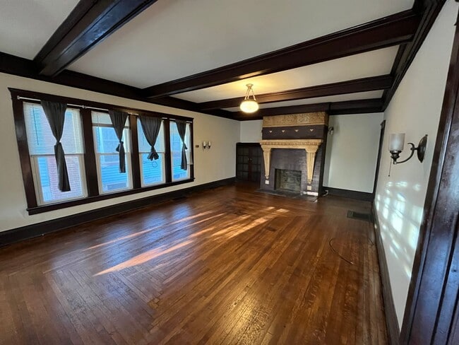 Building Photo - 896-900 Grove Street Unit 898 Grove Street (1st Floor)