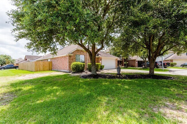 Photo - 8710 Indian Maple Dr