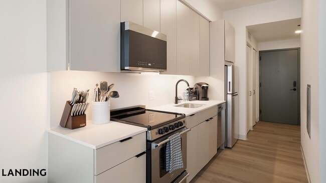 Photo - 1529 N Fremont St Unidad 411