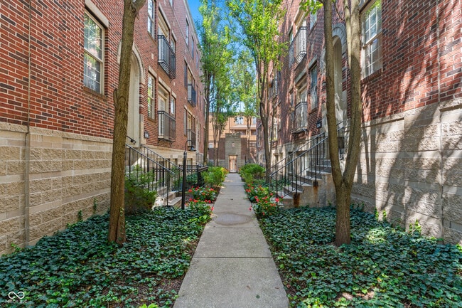 Photo - 226 N Cleveland St Unit 226E