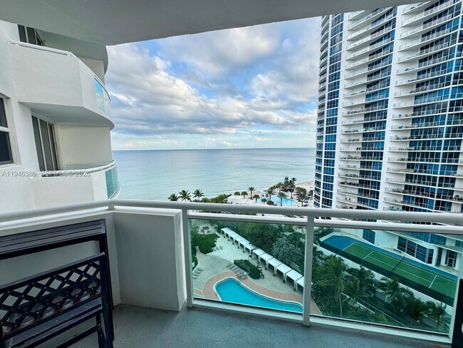 Photo - 3001 S Ocean Dr Unit 1421