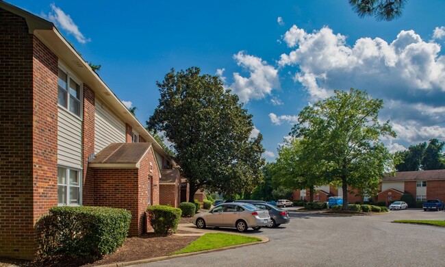 Chatham Square Apartments