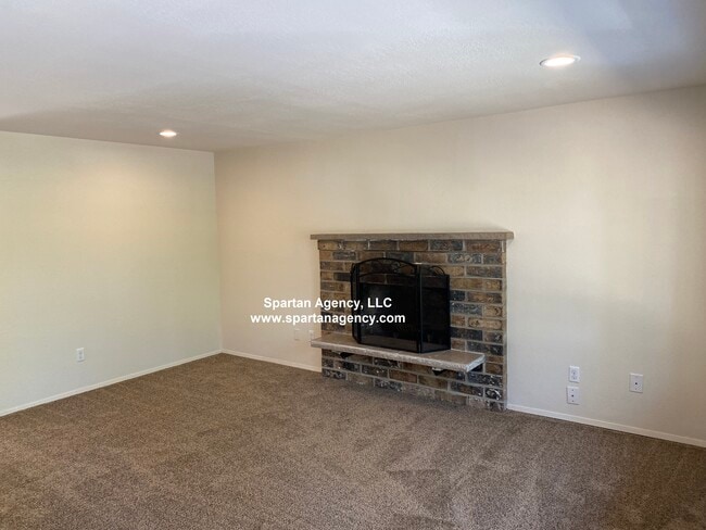 Photo - 10416 29th St E Unidad 10416