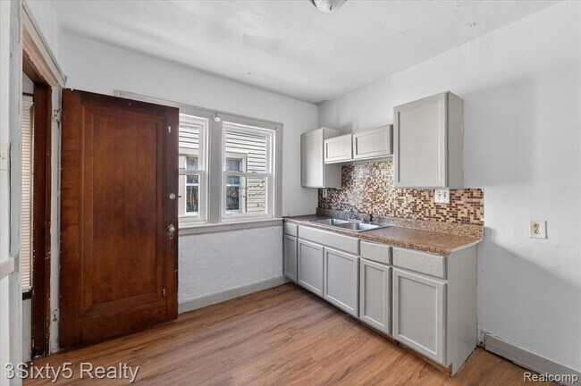 Photo - 14052 Northlawn St