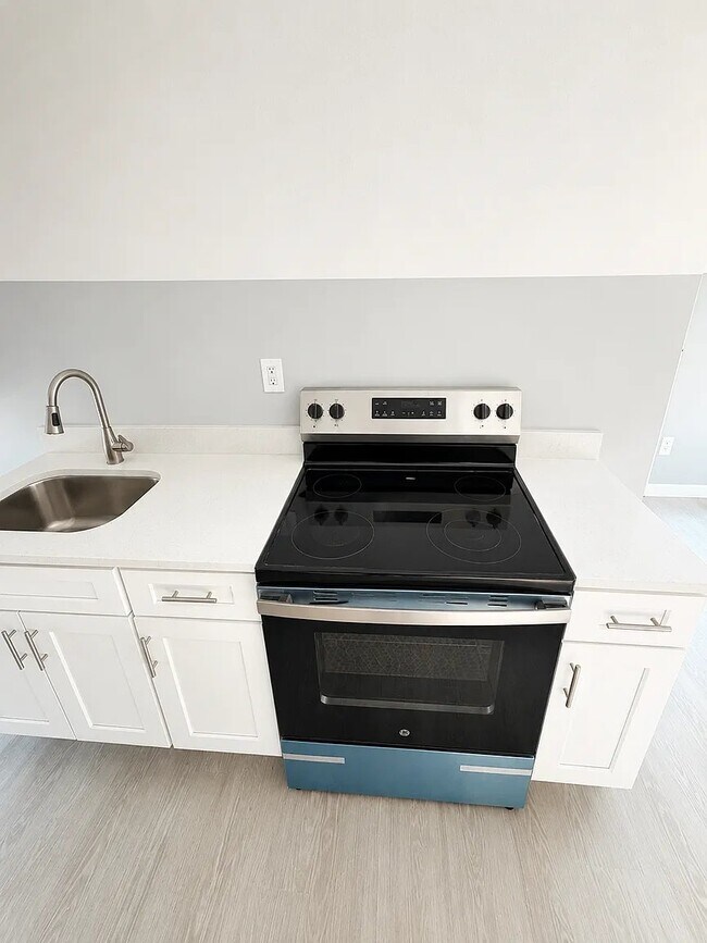 Photo - 899 S 19th St Unidad 3
