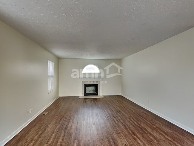 Photo - 7450 Sterling Springs Way