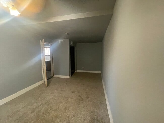 1629 Devon Dr