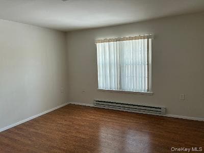 Photo - 353 Woodbridge Dr