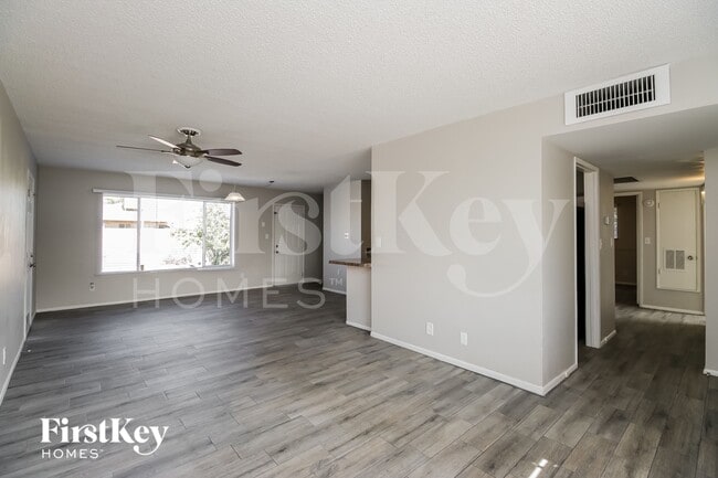 Photo - 2030 E Aspen Ave