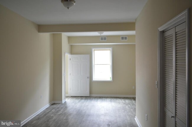 Photo - 1646 E Pratt St