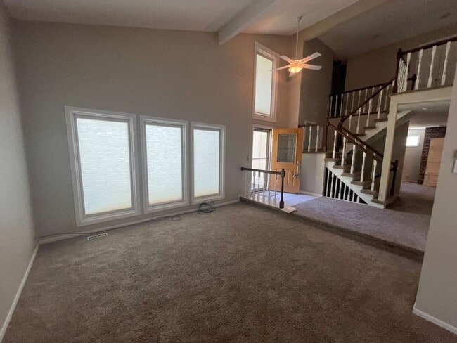 Photo - Large Home in Bellevue for Rent