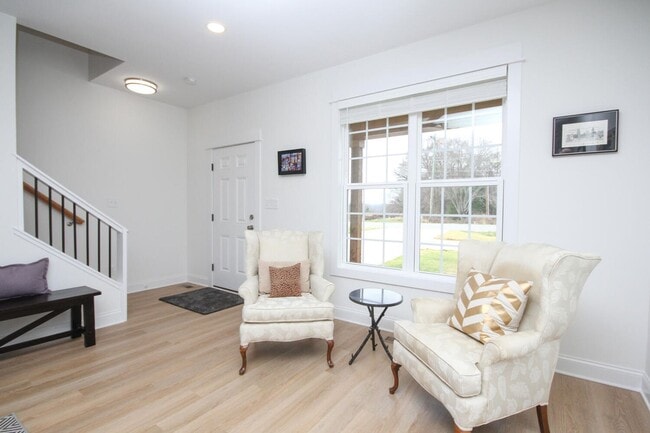 Photo - LUXURY Townhome in Lincolnton
