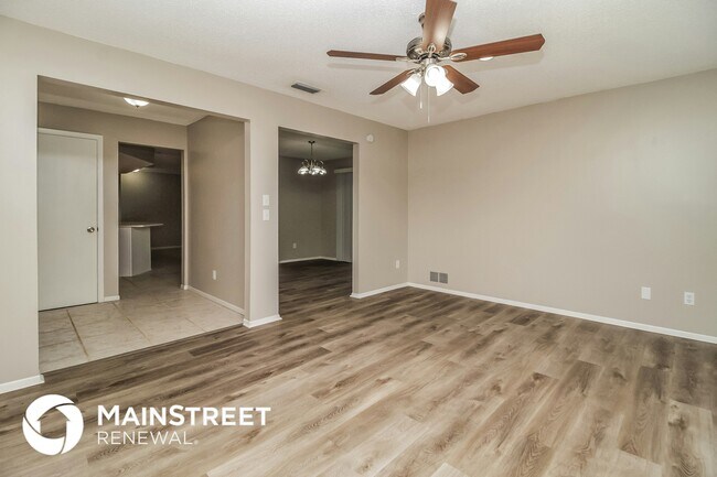 Photo - 8501 Anise Ct