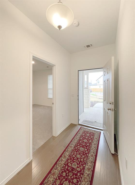 Photo - 6825 Ellsworth Walk