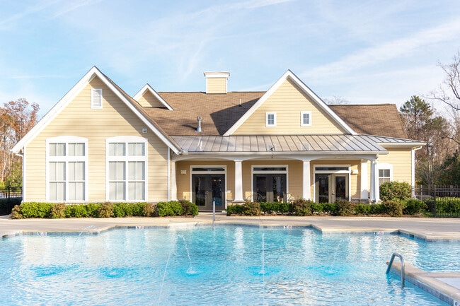 Building Photo - Garden Springs Apartments