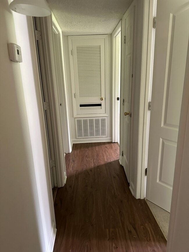 Photo - 73 Lavaughn Dr