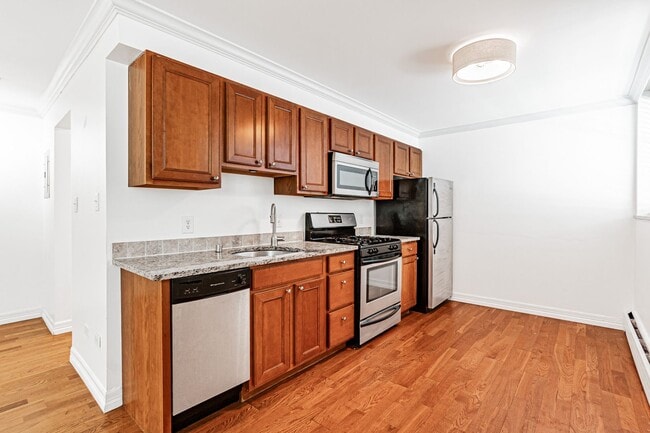 Photo - 1330 Race St