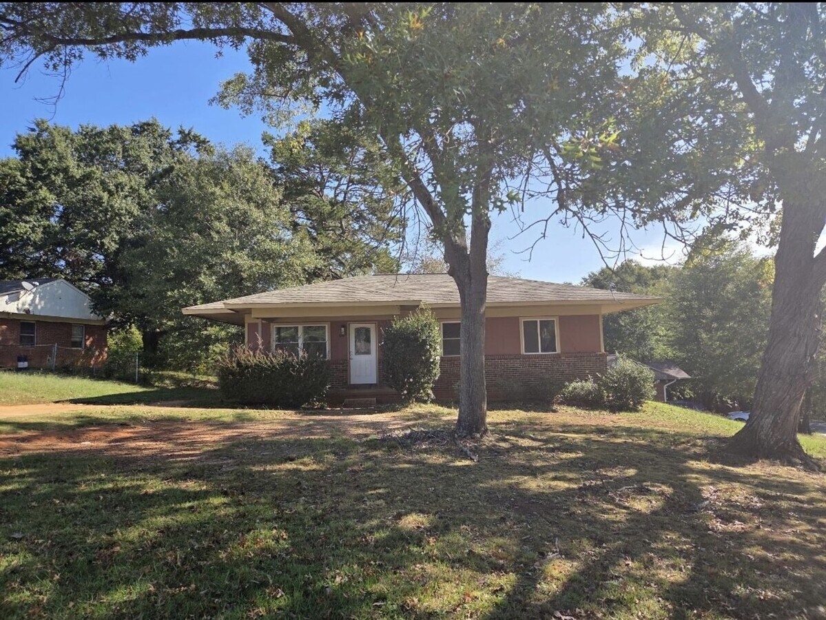 Cozy 3bedroom Move in ready! - Cozy 3bedroom Move in ready!