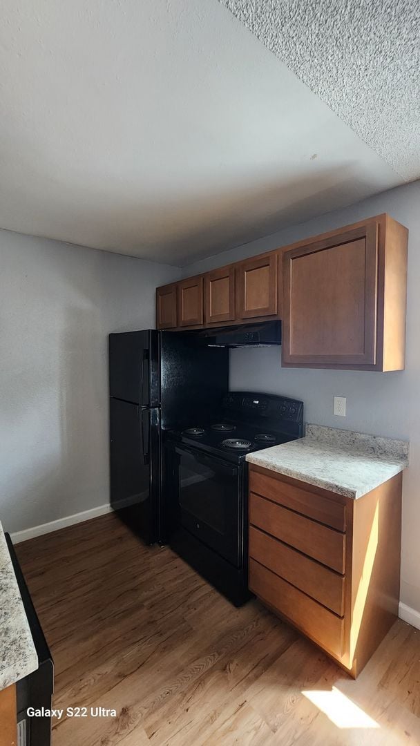 Photo - Myers Court Unit Myers3310  302