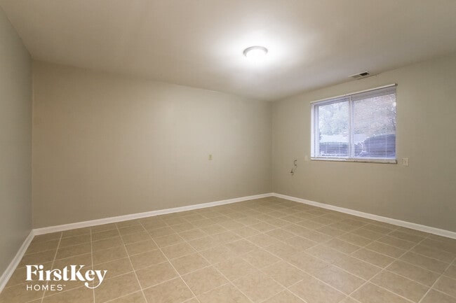 Photo - 503 Andrea Dr