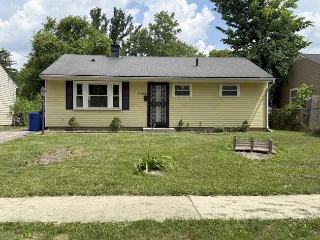 Photo - 1052 Duxberry Ave House