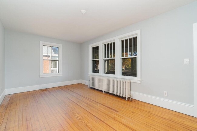 Photo - 150 Riddle Rd