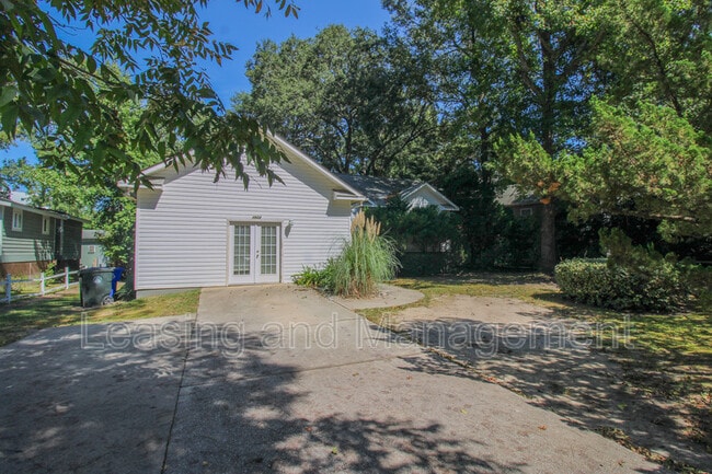 Photo - 1522 Theresa Dr