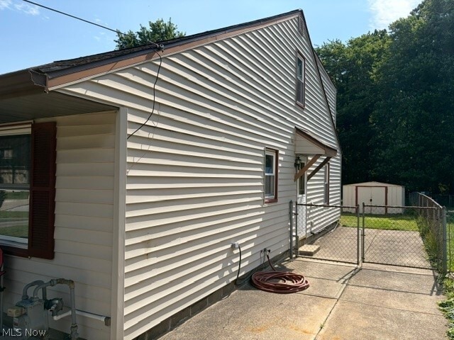 Photo - 5675 S Park Blvd
