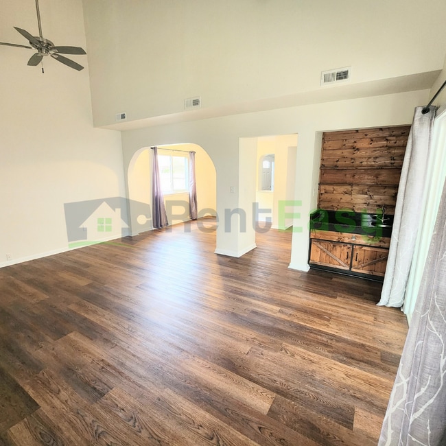 Photo - 5340 Chatham Lake Dr