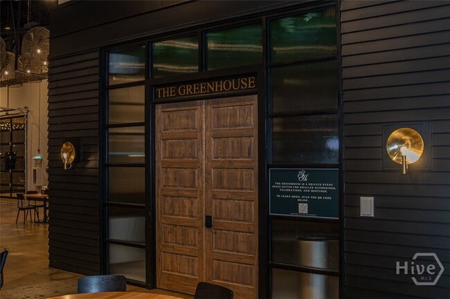 Photo - 1250 Electric Ave