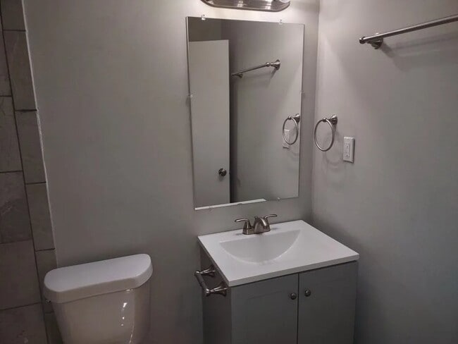 Photo - 1288 Rosewood Dr