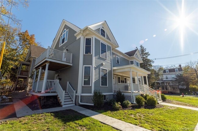 Building Photo - 22 Forbus St Unit 3