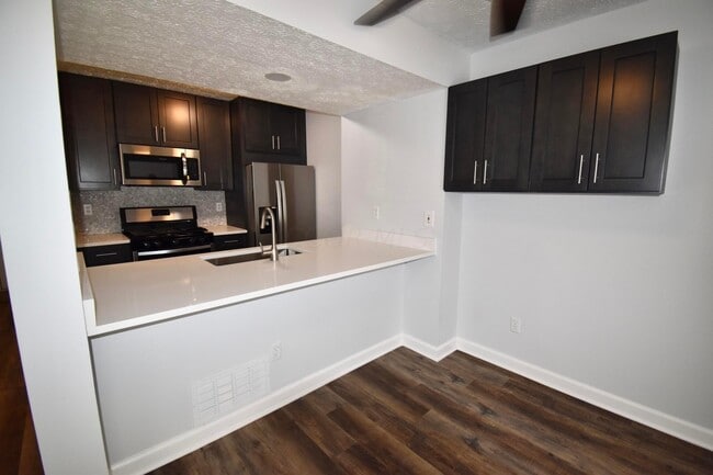 Photo - 1882 Bennigan Dr Unit 100C