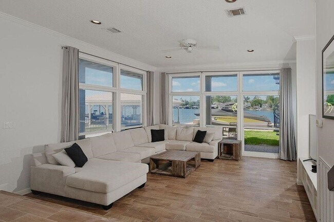 Photo - 12374 Lake Vista Dr