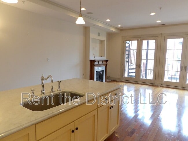 Photo - 1130 5th St NW Unit #3