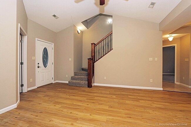 Photo - 2850/2852 Larkspur Unit 2852