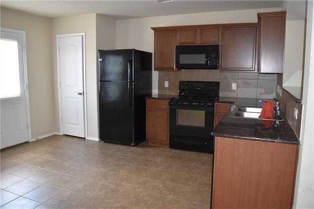 Photo - 425 Andalusian Trail