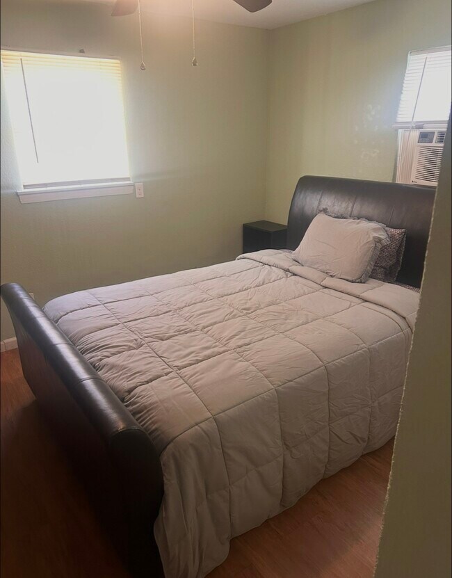 4210 Kewanee St Unit 6