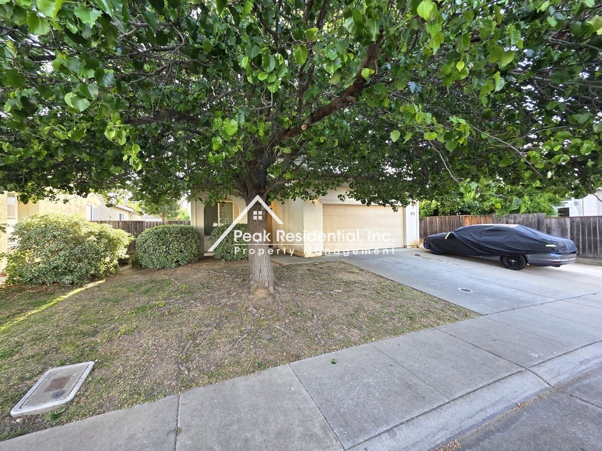Photo - Beautiful 4bd/2.5ba Elk Grove Home in Cresleigh Ranch