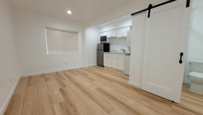 Photo - Studio Renovated 2025