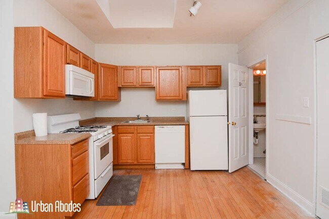 Photo - 1009 N Sacramento Ave Unidad A02K