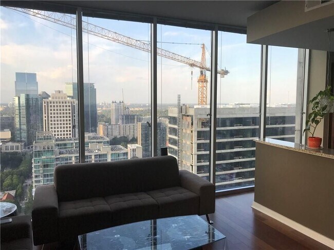 Photo - 855 Peachtree St NE Unidad 3002